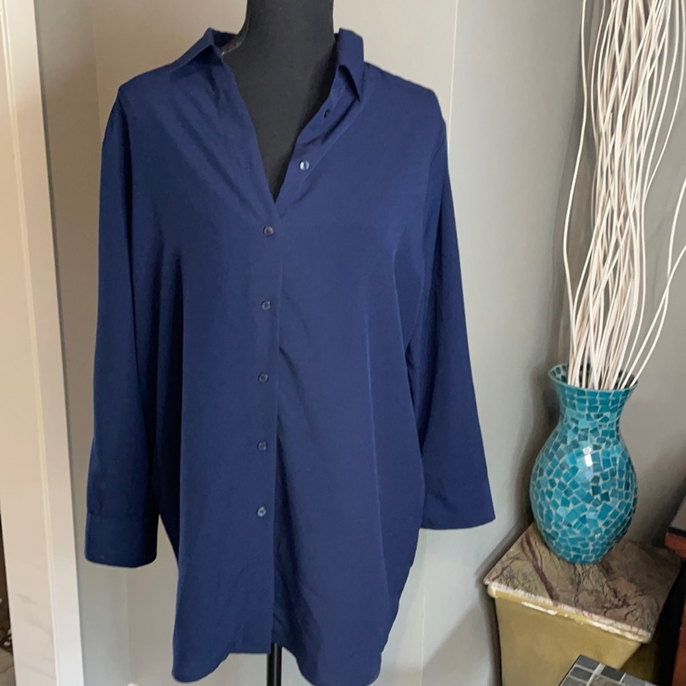 Banana Republic Navy Button Down with Open back